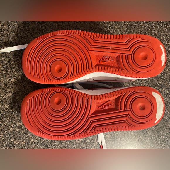 Nike Air Force 1 Youth Size 7 - Picture 2 of 5